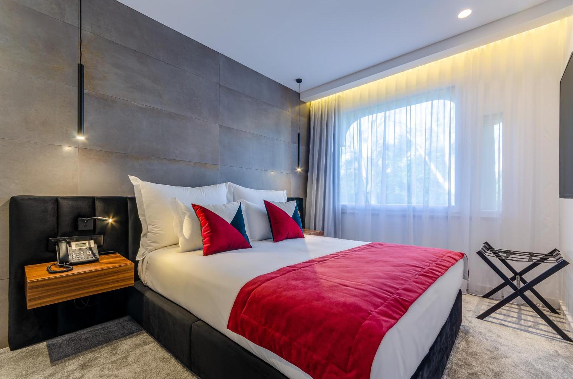 2M Boutique Hotel 蒙蒂茹 外观 照片