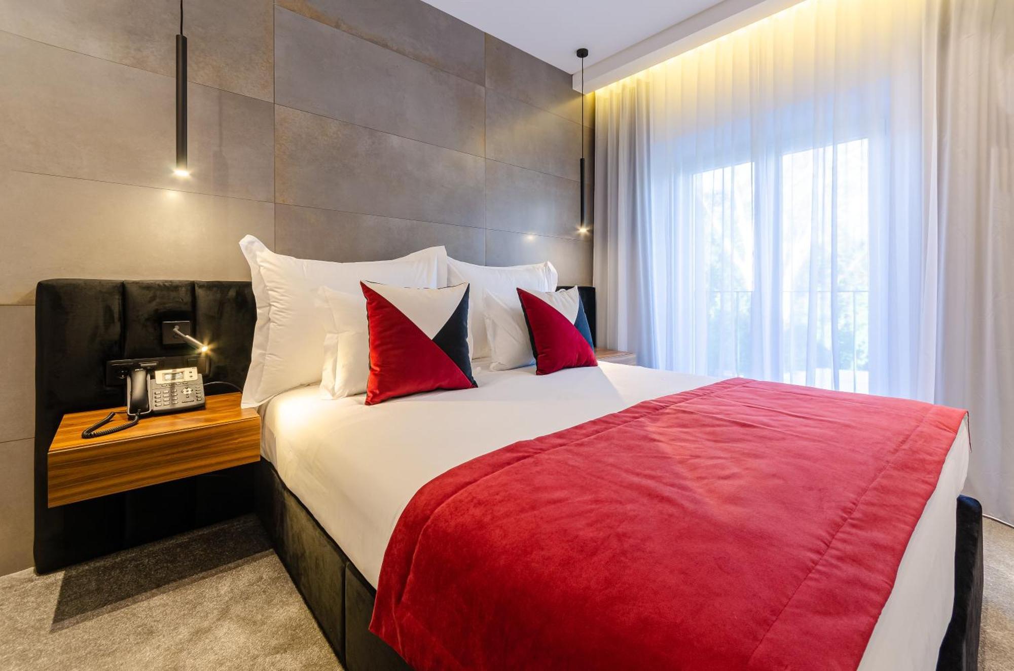 2M Boutique Hotel 蒙蒂茹 外观 照片